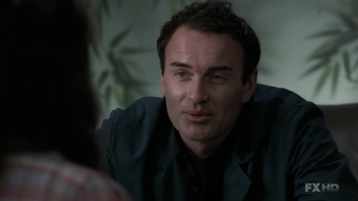Charmed-Online-dot-NL-NipTuck5x13-0734.jpg