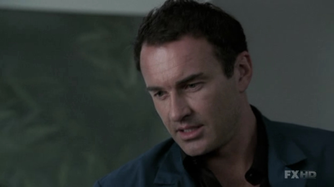 Charmed-Online-dot-NL-NipTuck5x13-0763.jpg