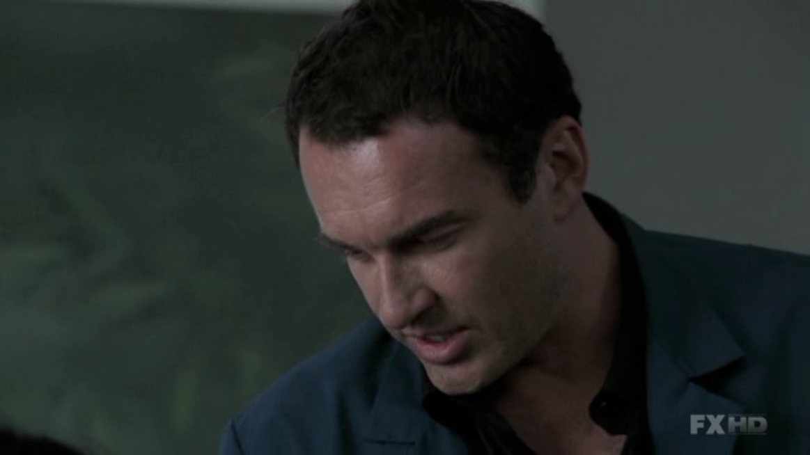 Charmed-Online-dot-NL-NipTuck5x13-0764.jpg