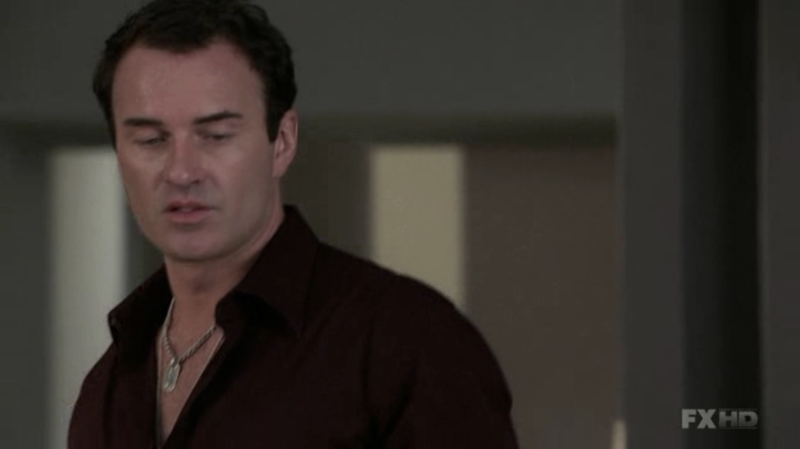 Charmed-Online-dot-NL-NipTuck5x13-1147.jpg