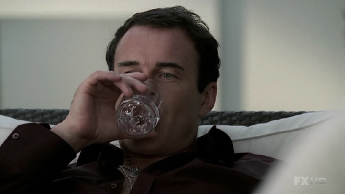 Charmed-Online-dot-NL-NipTuck5x13-1207.jpg