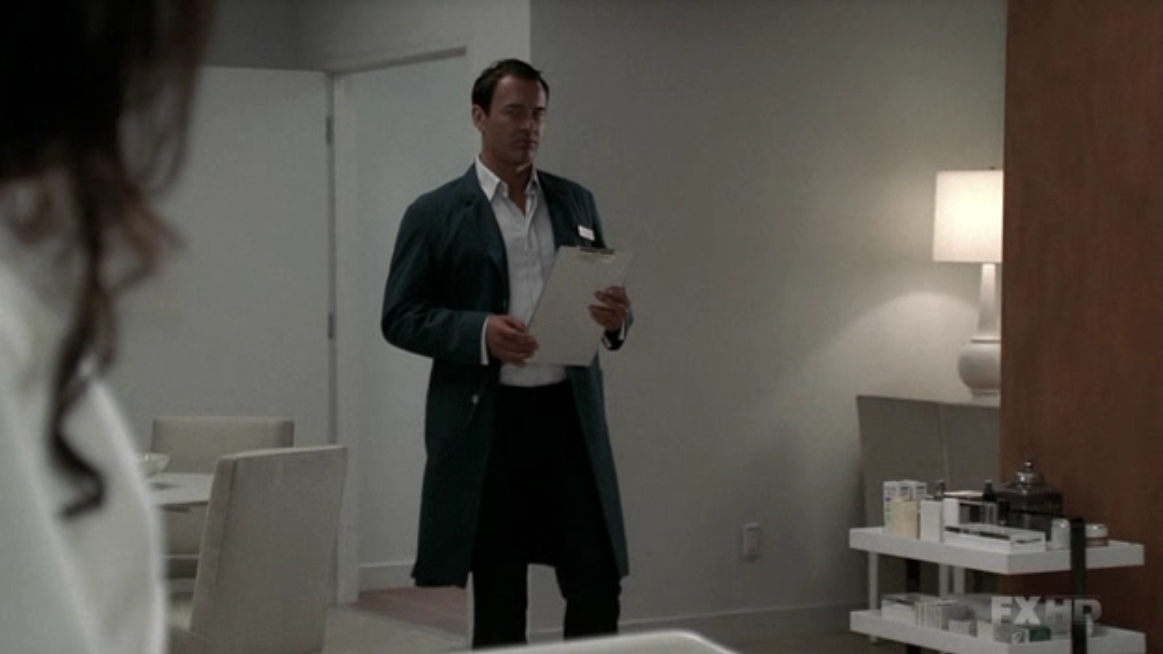 Charmed-Online-dot-NL-NipTuck5x13-1402.jpg