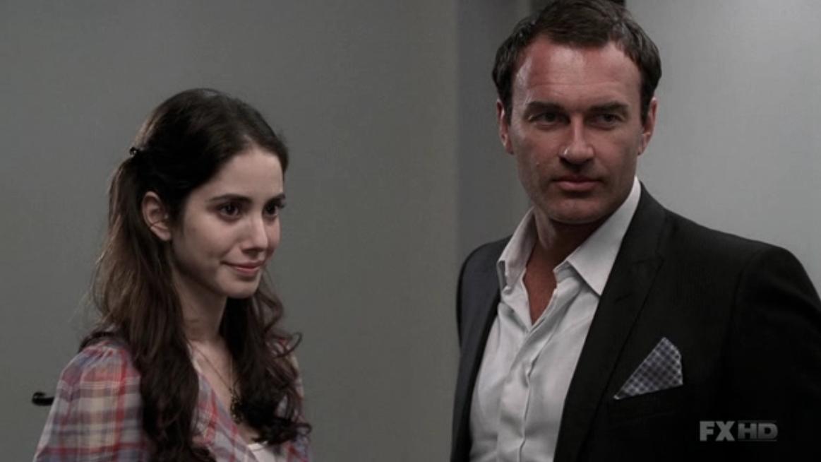 Charmed-Online-dot-NL-NipTuck5x13-1613.jpg Charmed-Online-dot-NL-NipTuck5x13-1613.jpg