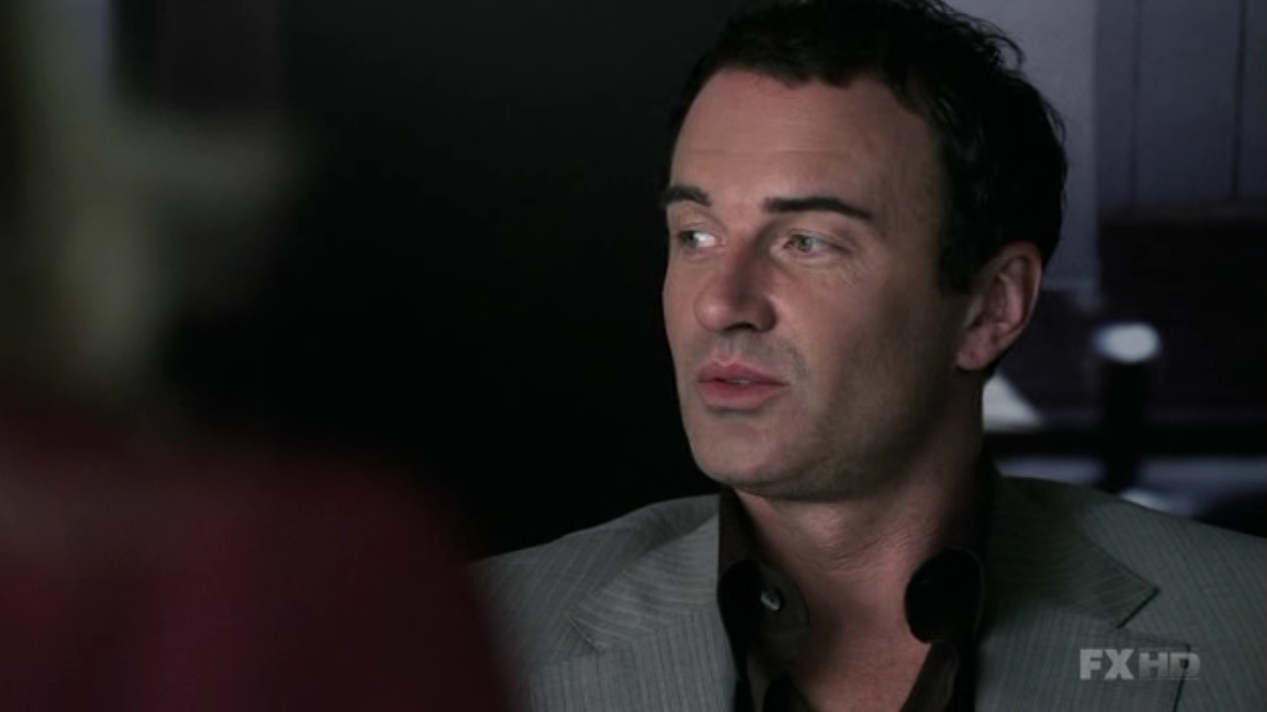 Charmed-Online-dot-NL-NipTuck5x14-0067.jpg