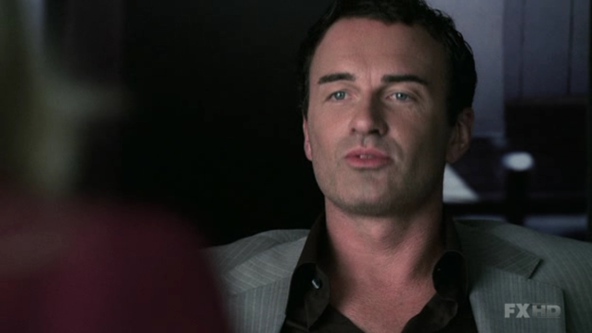 Charmed-Online-dot-NL-NipTuck5x14-0109.jpg