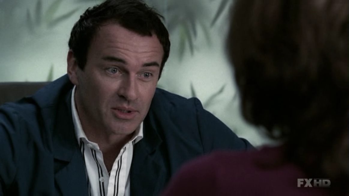 Charmed-Online-dot-NL-NipTuck5x14-0548.jpg