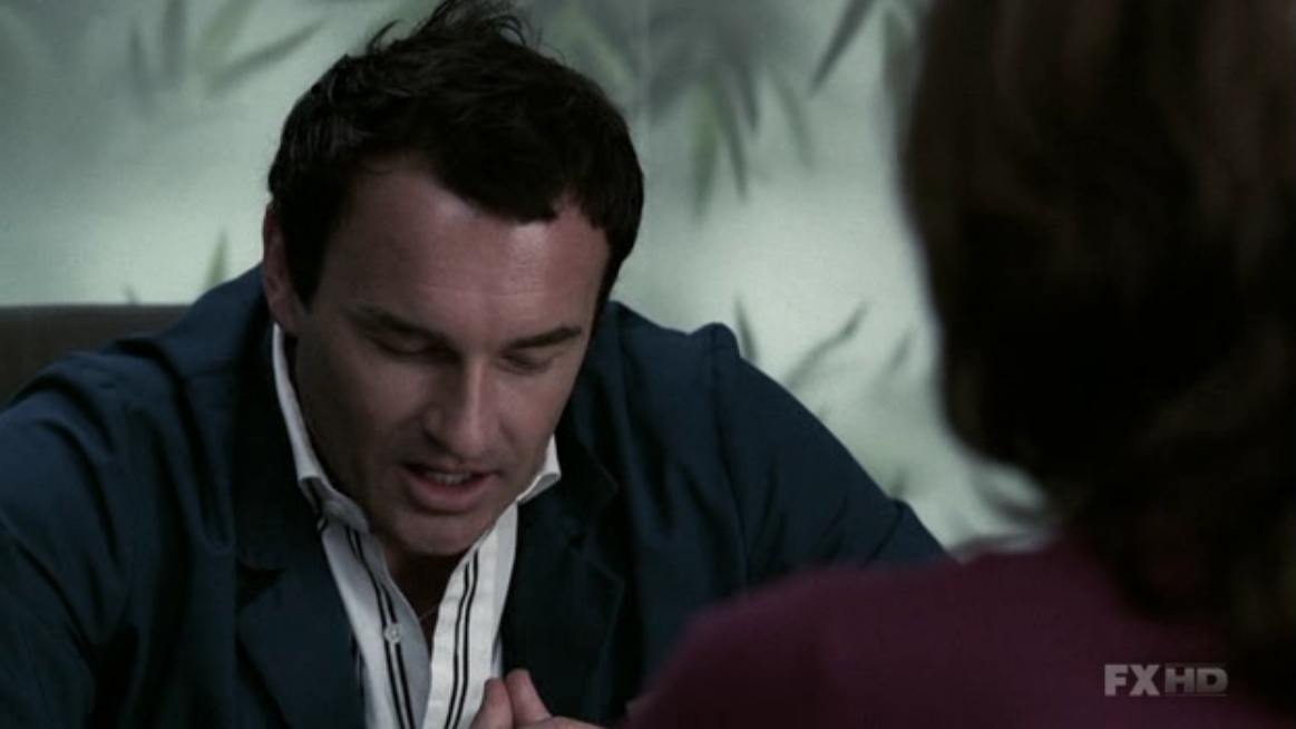 Charmed-Online-dot-NL-NipTuck5x14-0595.jpg