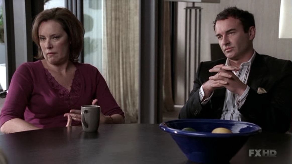 Charmed-Online-dot-NL-NipTuck5x14-0864.jpg