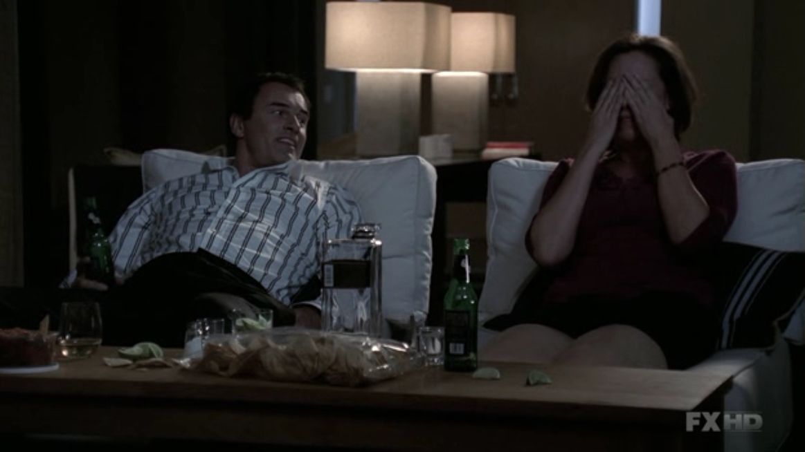 Charmed-Online-dot-NL-NipTuck5x14-1123.jpg