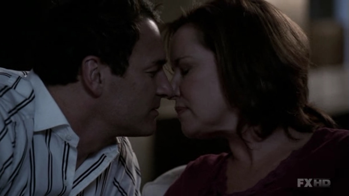 Charmed-Online-dot-NL-NipTuck5x14-1133.jpg