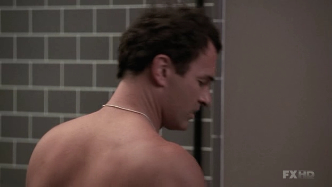 Charmed-Online-dot-NL-NipTuck5x14-1215.jpg