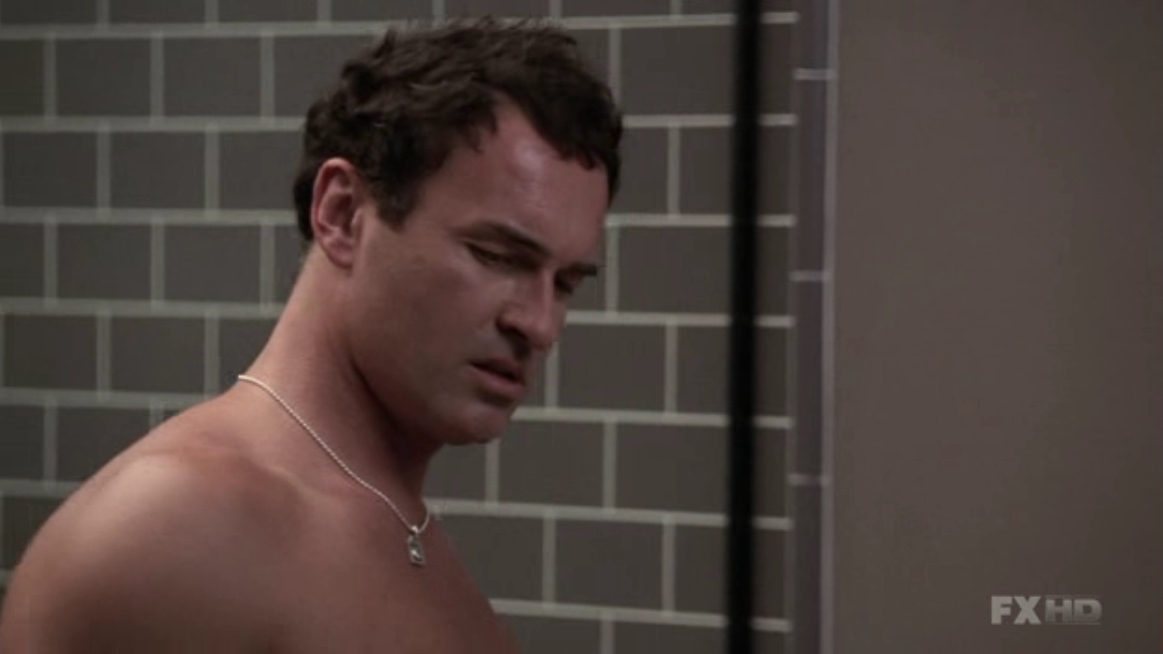 Charmed-Online-dot-NL-NipTuck5x14-1216.jpg