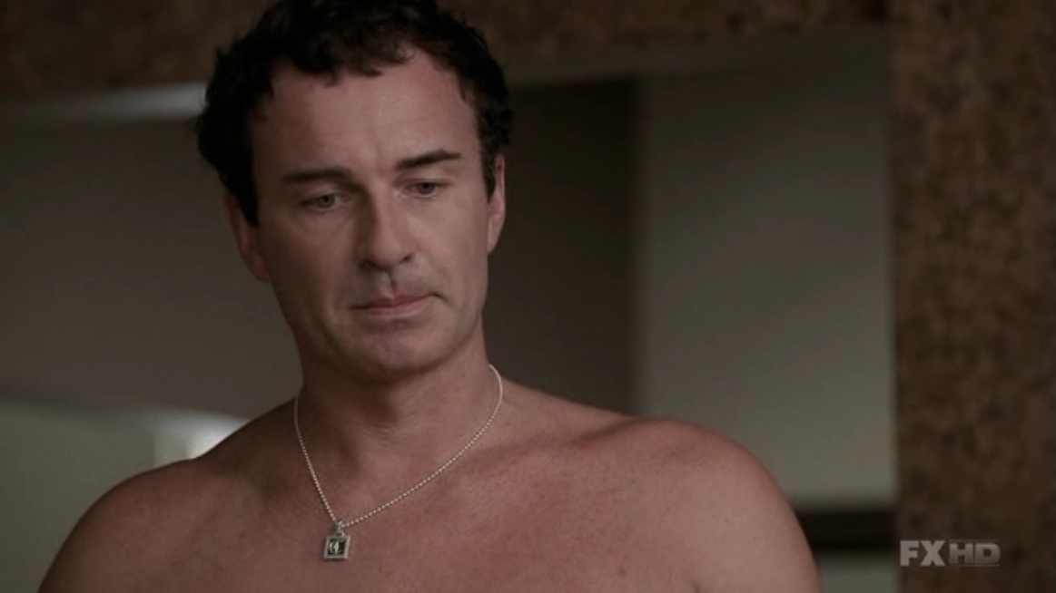 Charmed-Online-dot-NL-NipTuck5x14-1305.jpg