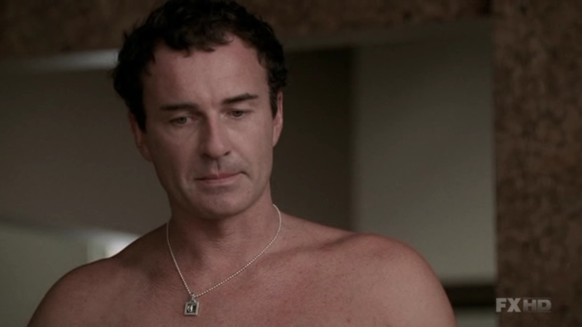 Charmed-Online-dot-NL-NipTuck5x14-1306.jpg
