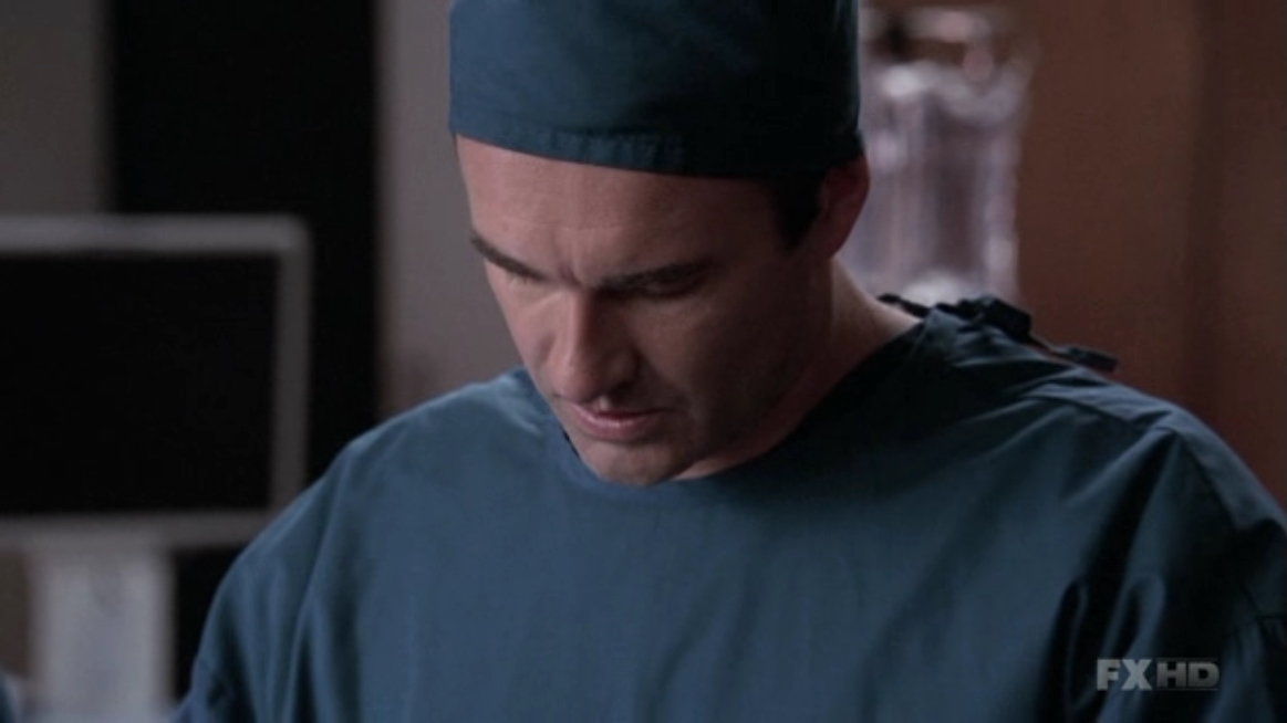 Charmed-Online-dot-NL-NipTuck5x14-1576.jpg