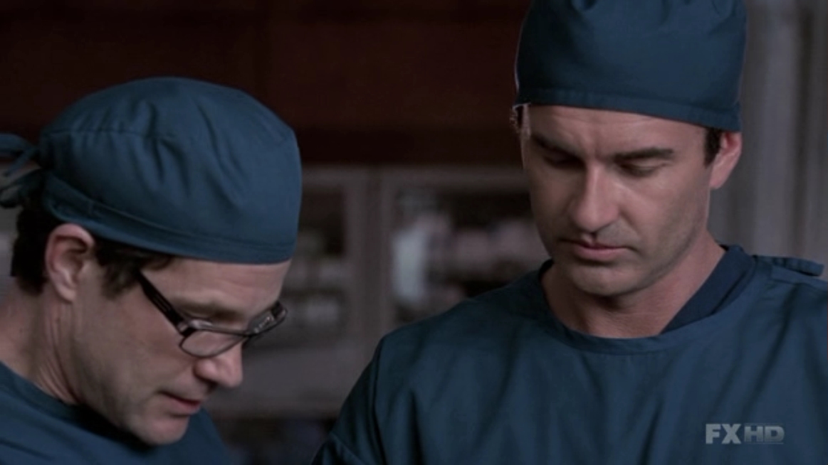 Charmed-Online-dot-NL-NipTuck5x14-1618.jpg