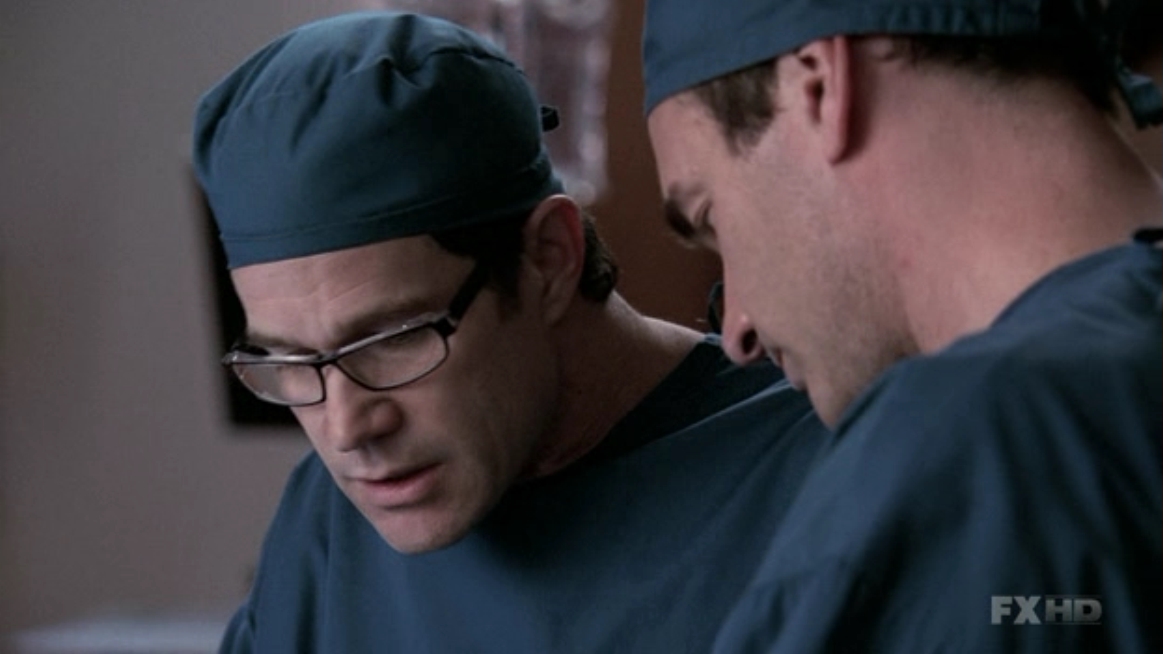 Charmed-Online-dot-NL-NipTuck5x14-1636.jpg