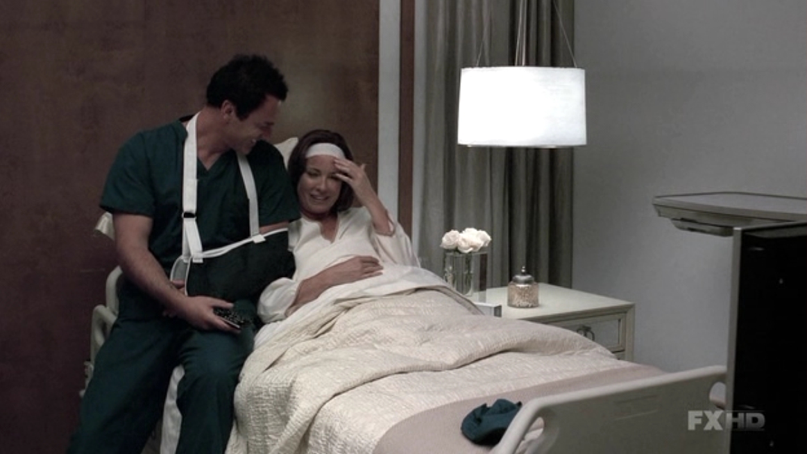 Charmed-Online-dot-NL-NipTuck5x15-0517.jpg