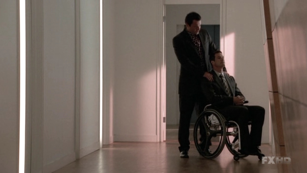Charmed-Online-dot-NL-NipTuck5x15-0706.jpg