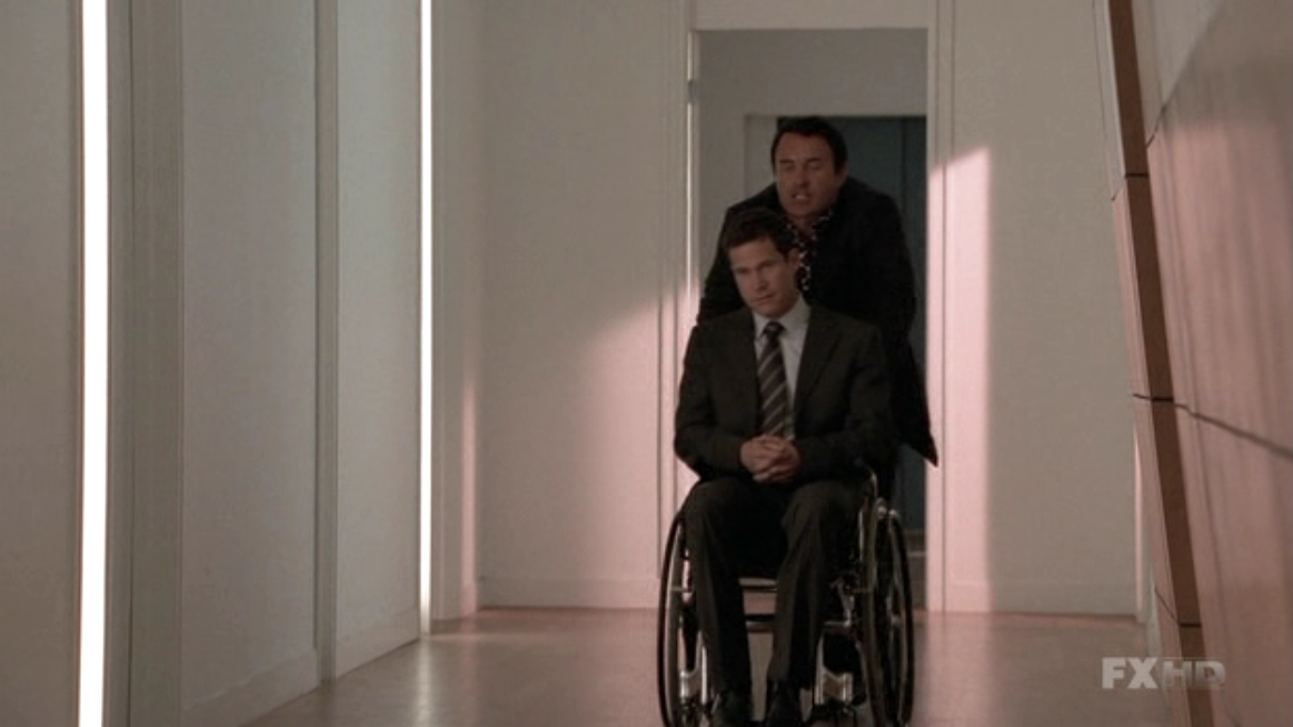 Charmed-Online-dot-NL-NipTuck5x15-0711.jpg