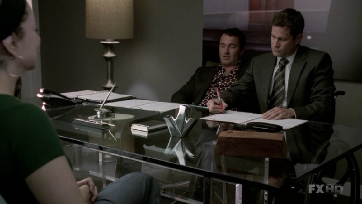Charmed-Online-dot-NL-NipTuck5x15-0752.jpg