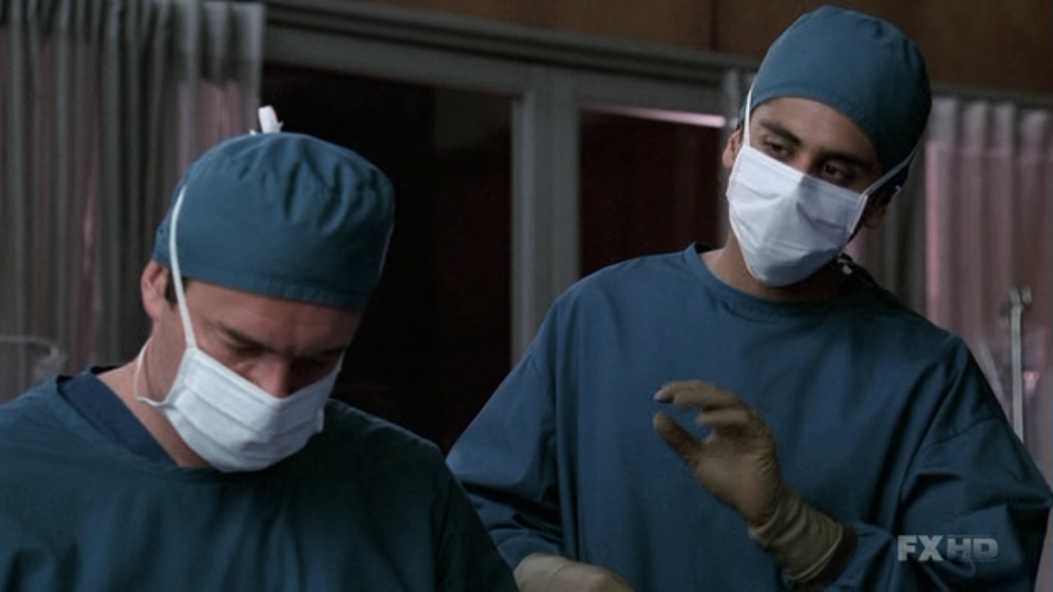 Charmed-Online-dot-NL-NipTuck5x15-1284.jpg Charmed-Online-dot-NL-NipTuck5x15-1284.jpg