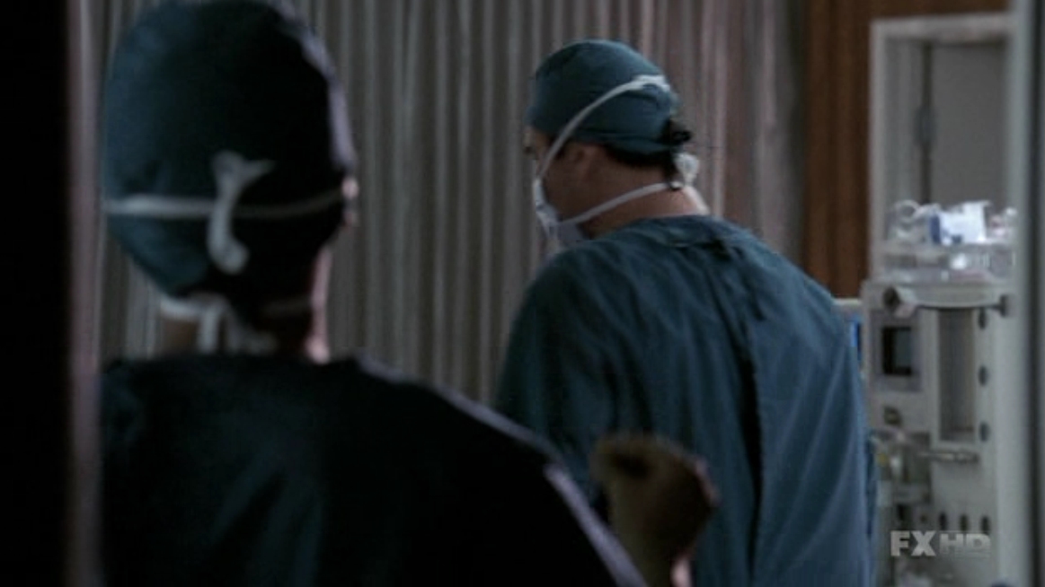 Charmed-Online-dot-NL-NipTuck5x15-1301.jpg