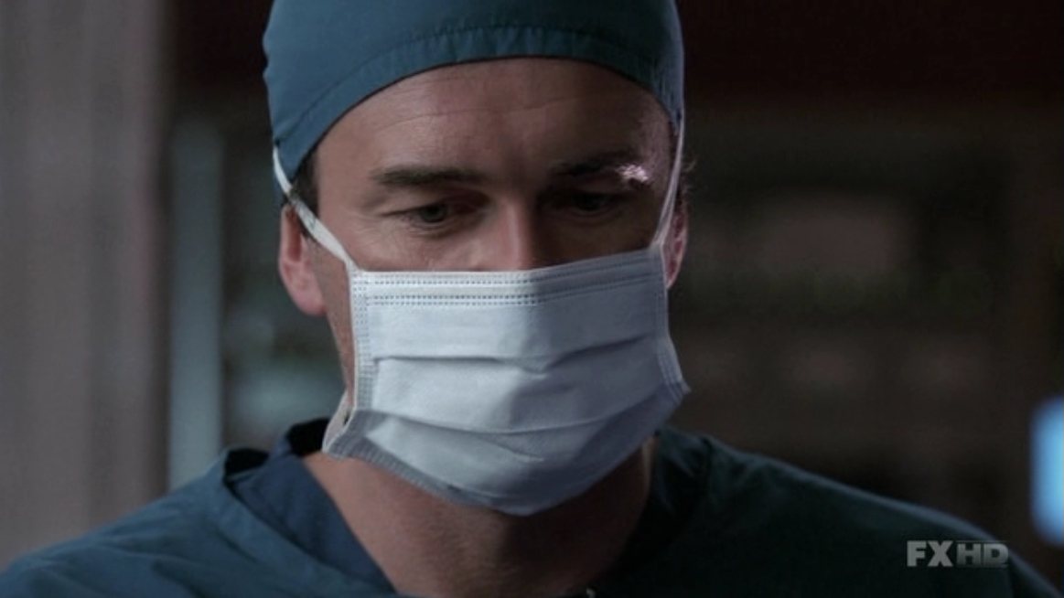 Charmed-Online-dot-NL-NipTuck5x15-1304.jpg