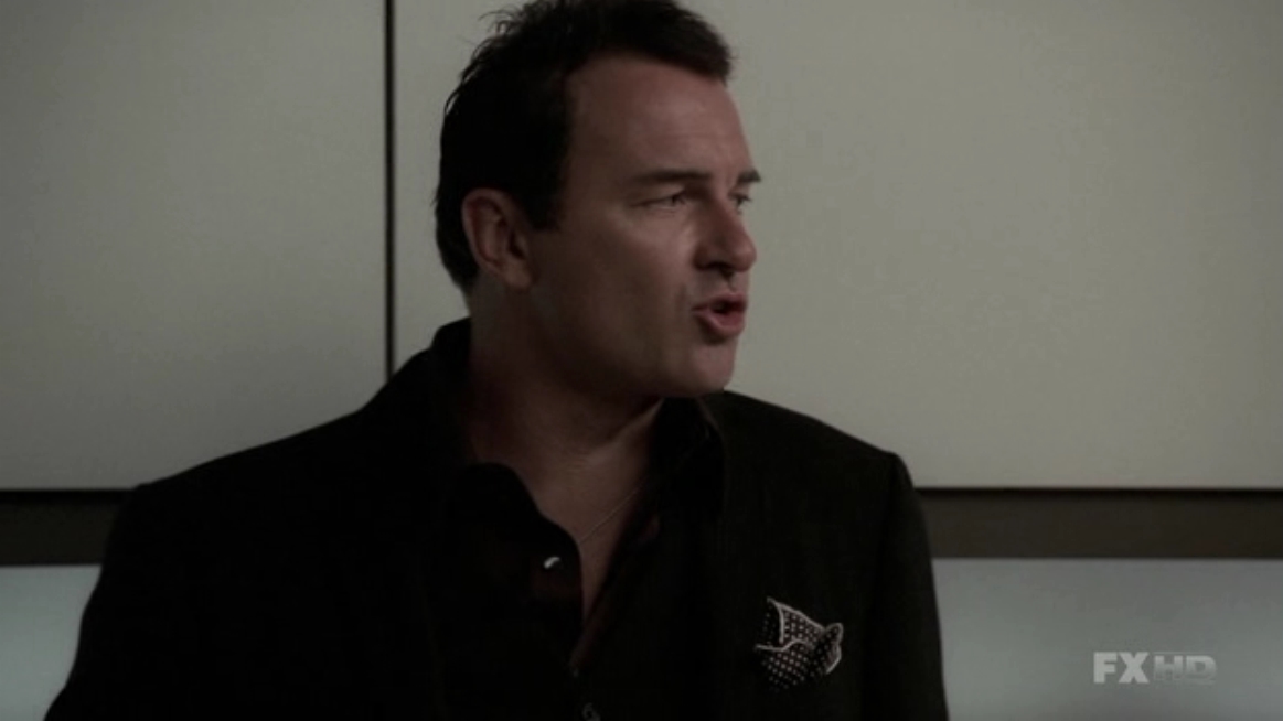 Charmed-Online-dot-NL-NipTuck5x15-1501.jpg