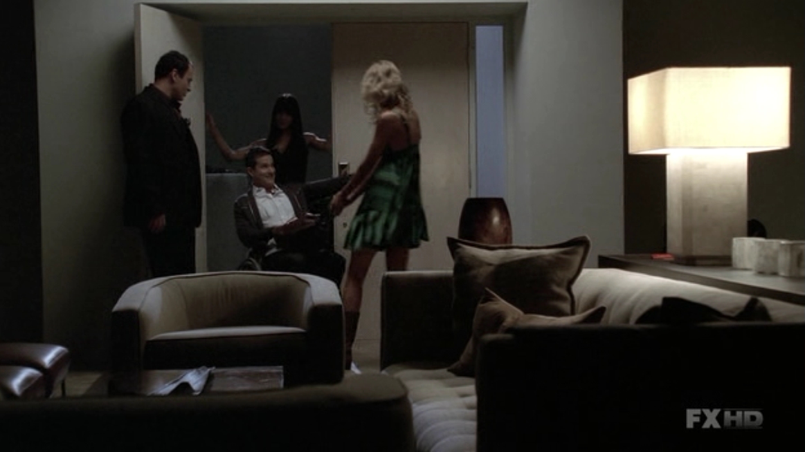 Charmed-Online-dot-NL-NipTuck5x15-1731.jpg