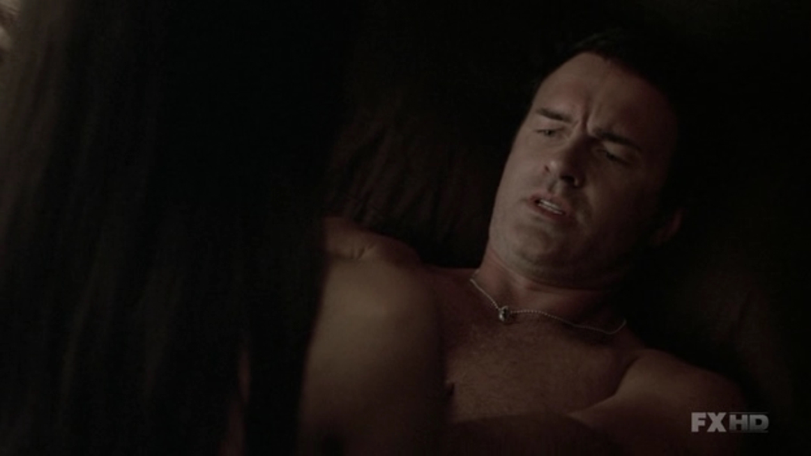 Charmed-Online-dot-NL-NipTuck5x15-1802.jpg
