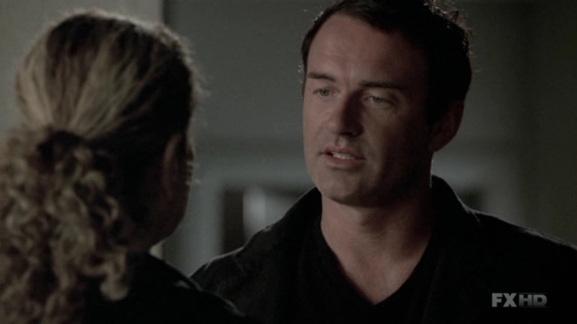Charmed-Online-dot-NL-NipTuck5x15-1935.jpg