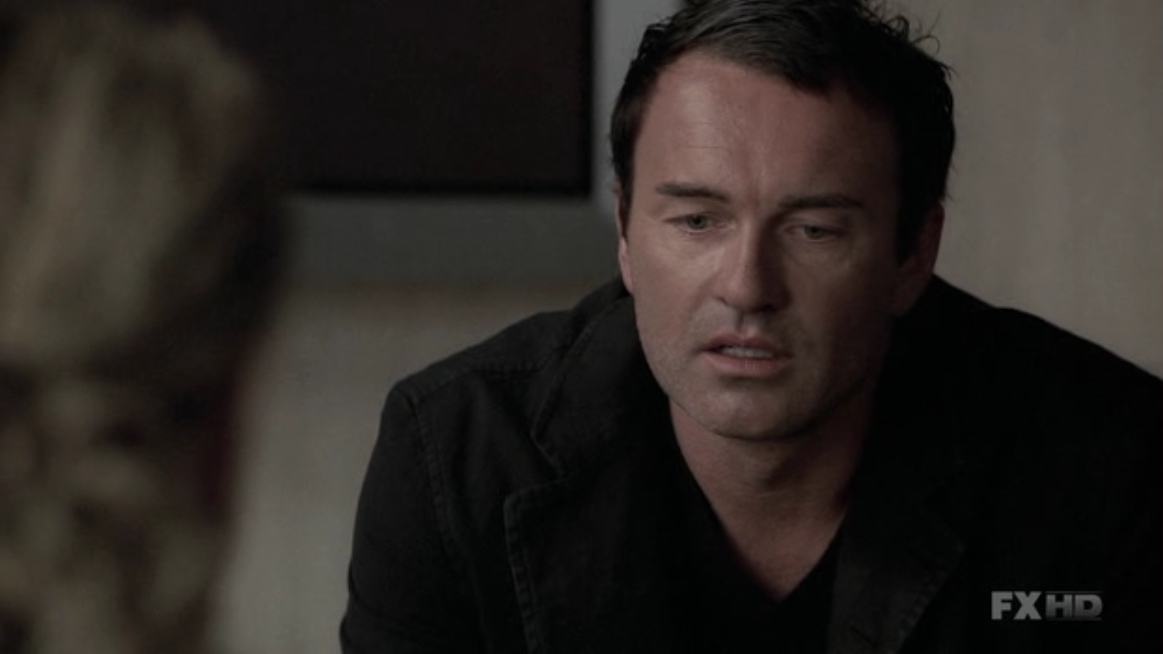 Charmed-Online-dot-NL-NipTuck5x15-1985.jpg