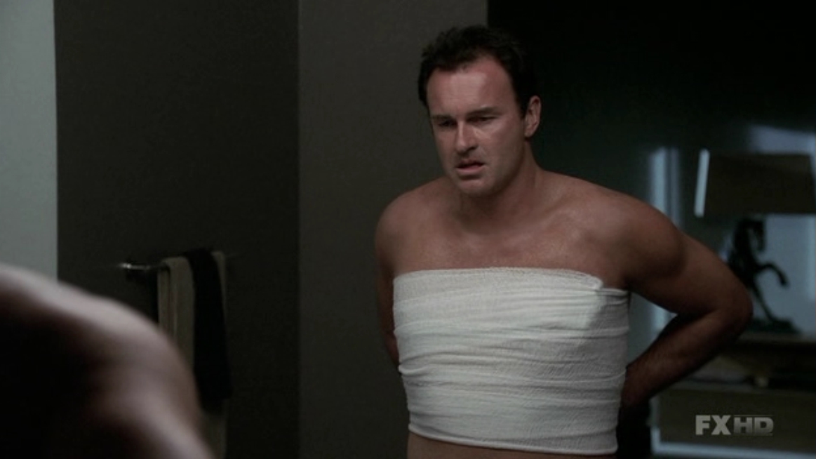 Charmed-Online-dot-NL-NipTuck5x15-2321.jpg