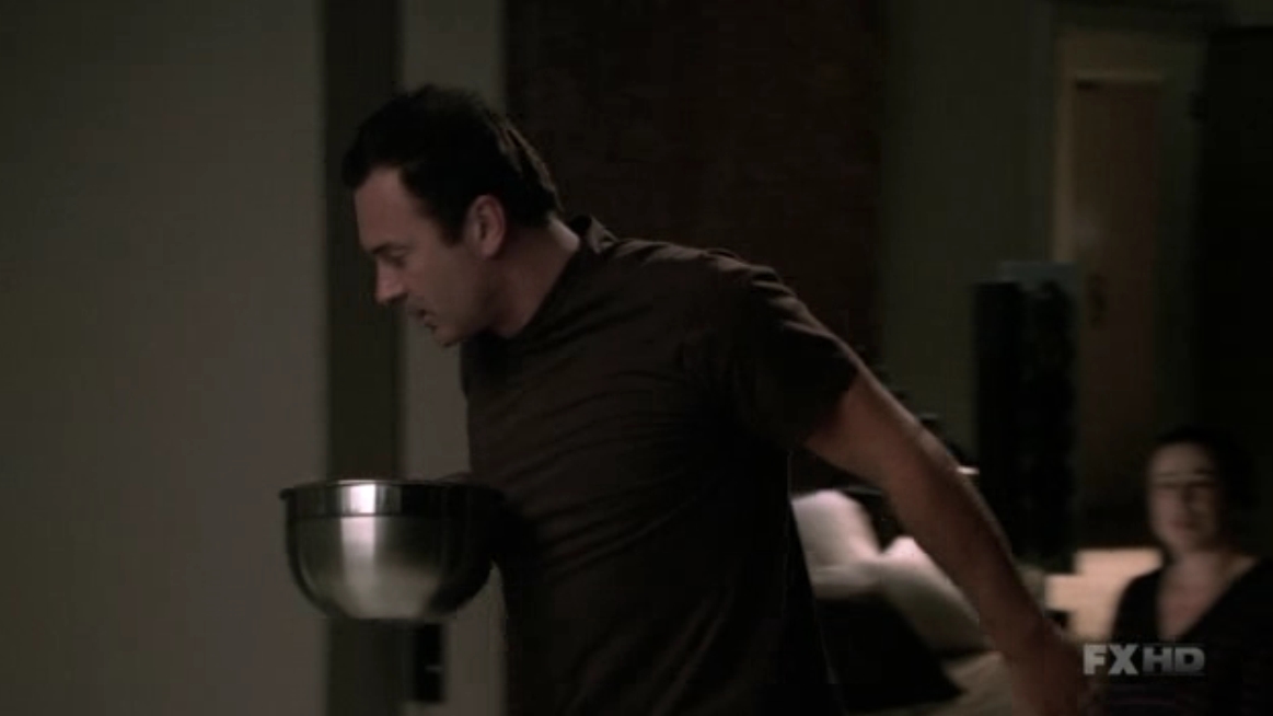 Charmed-Online-dot-NL-NipTuck5x16-0268.jpg