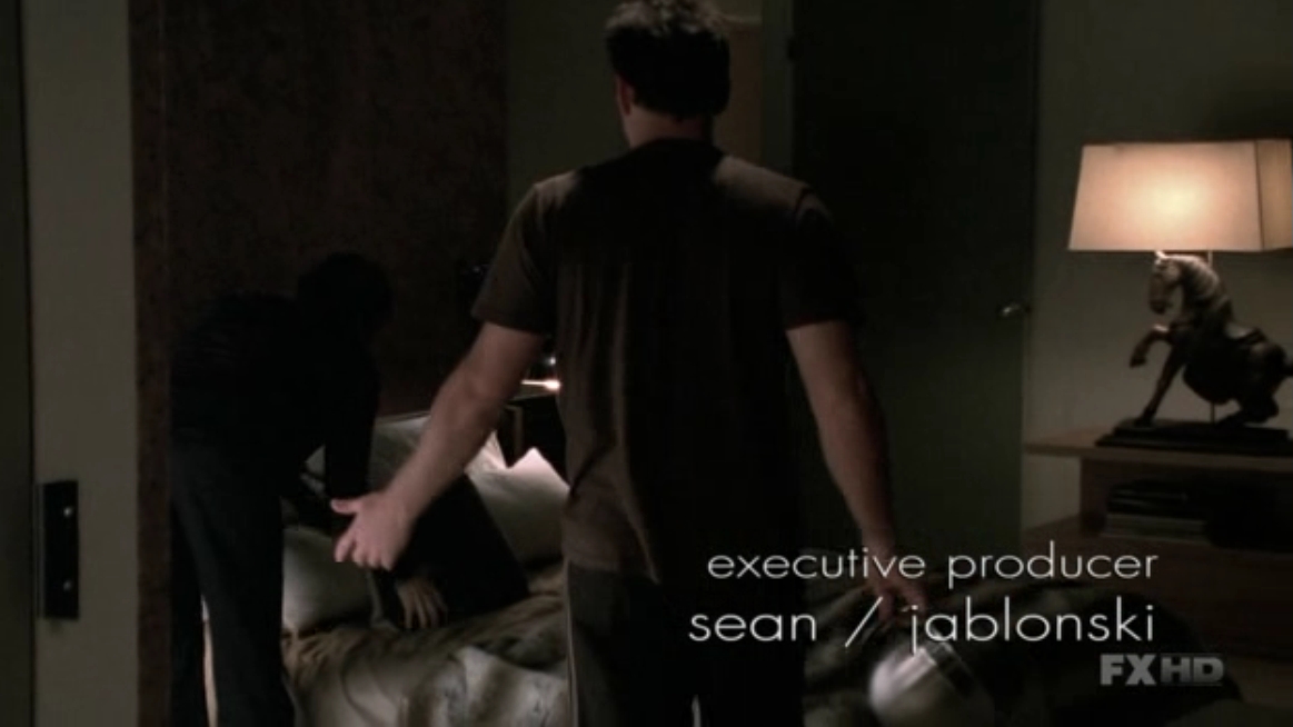 Charmed-Online-dot-NL-NipTuck5x16-0286.jpg