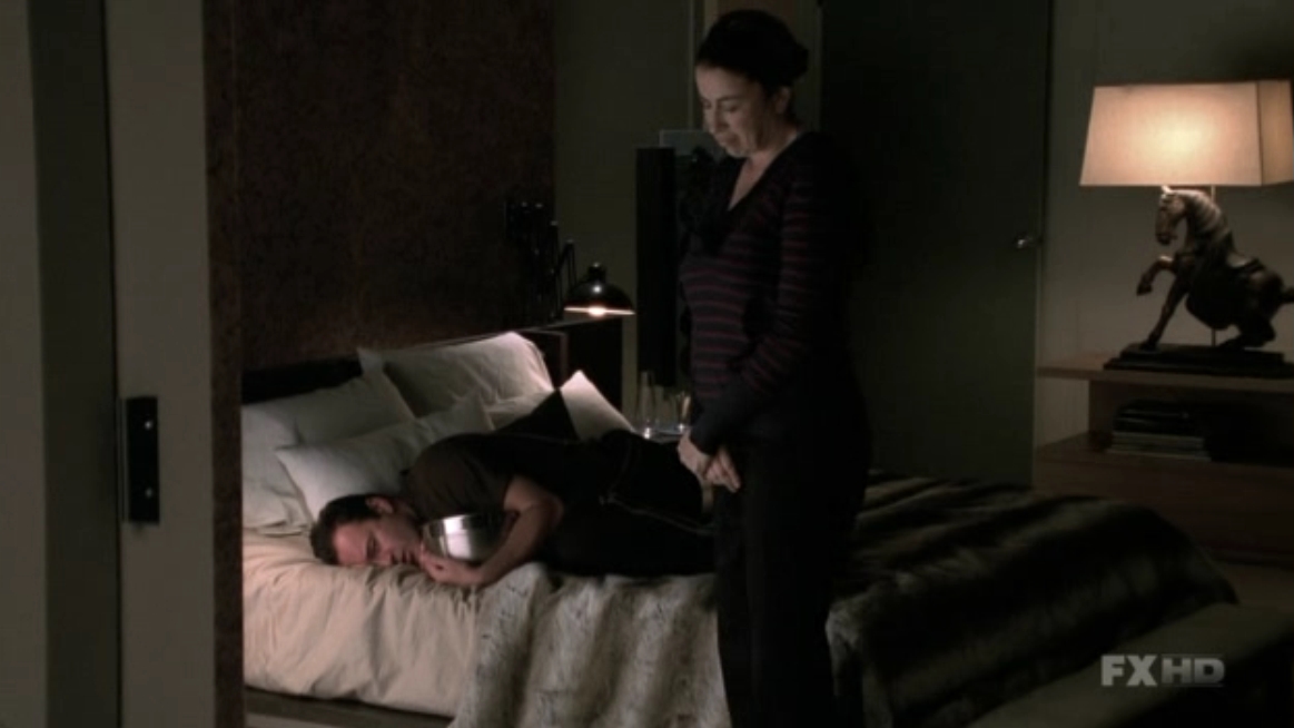 Charmed-Online-dot-NL-NipTuck5x16-0295.jpg