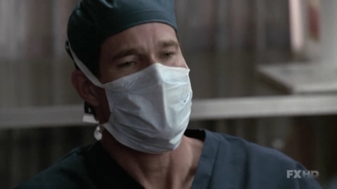 Charmed-Online-dot-NL-NipTuck5x16-0557.jpg