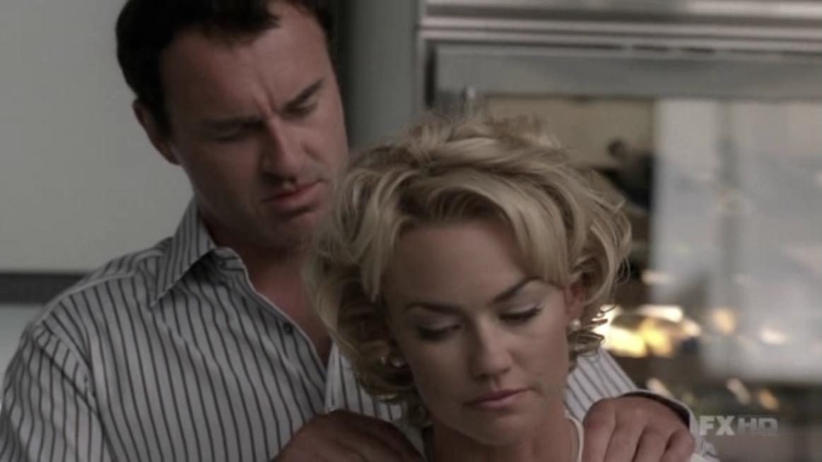 Charmed-Online-dot-NL-NipTuck5x16-0674.jpg