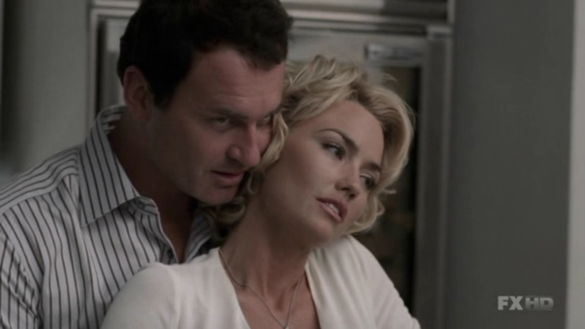 Charmed-Online-dot-NL-NipTuck5x16-0685.jpg
