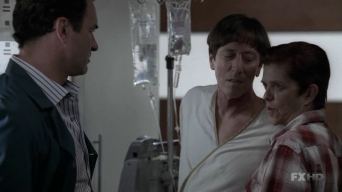 Charmed-Online-dot-NL-NipTuck5x16-0980.jpg