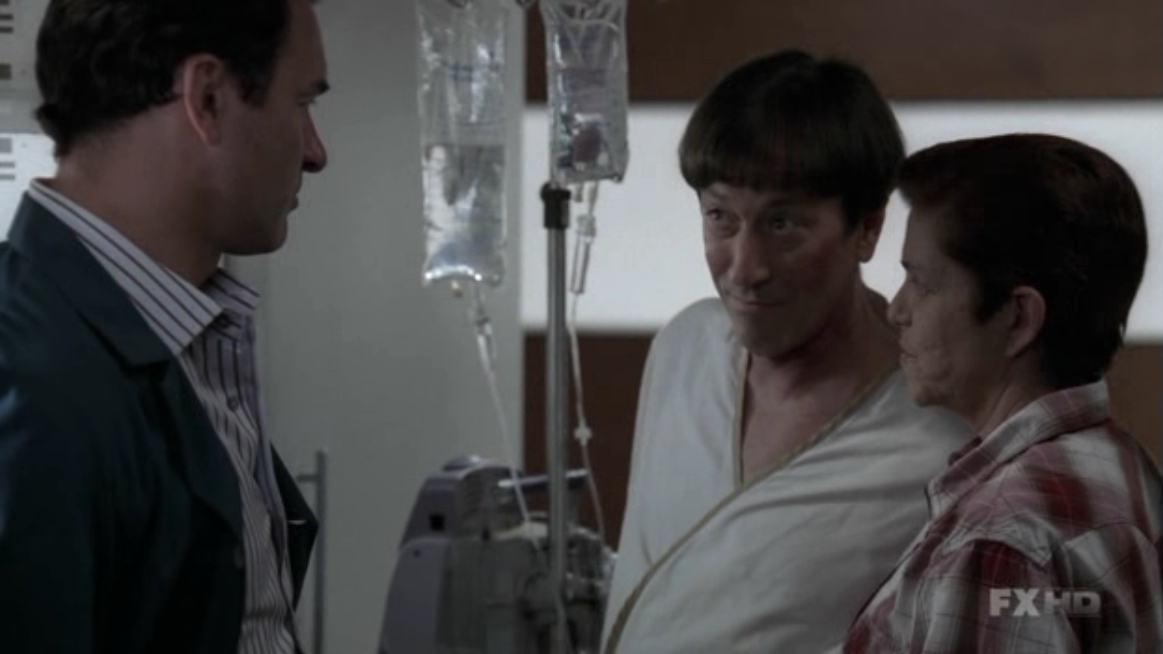 Charmed-Online-dot-NL-NipTuck5x16-0987.jpg