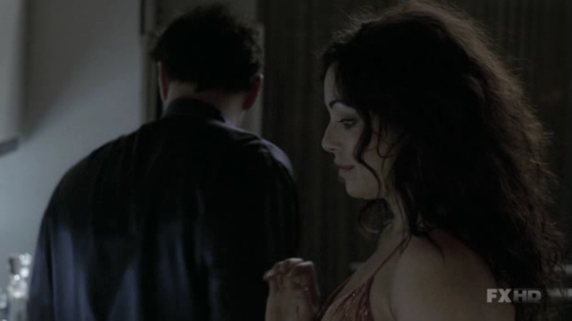 Charmed-Online-dot-NL-NipTuck5x16-1300.jpg