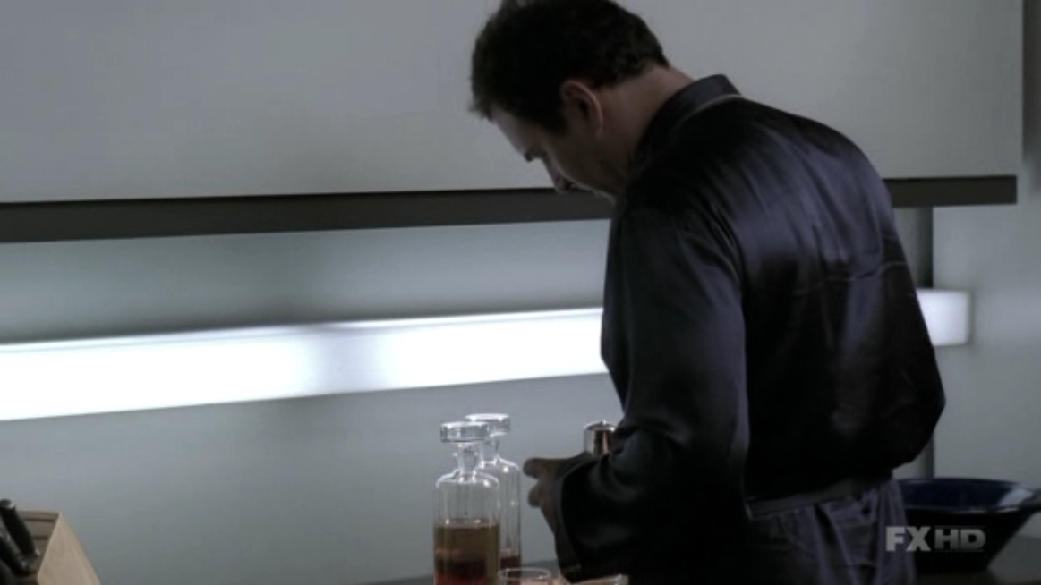 Charmed-Online-dot-NL-NipTuck5x16-1307.jpg