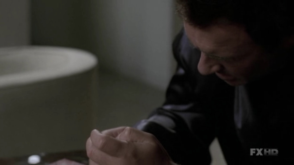Charmed-Online-dot-NL-NipTuck5x16-1411.jpg