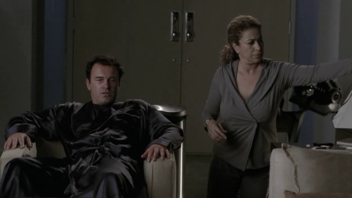 Charmed-Online-dot-NL-NipTuck5x16-1440.jpg