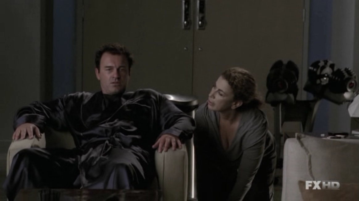 Charmed-Online-dot-NL-NipTuck5x16-1442.jpg