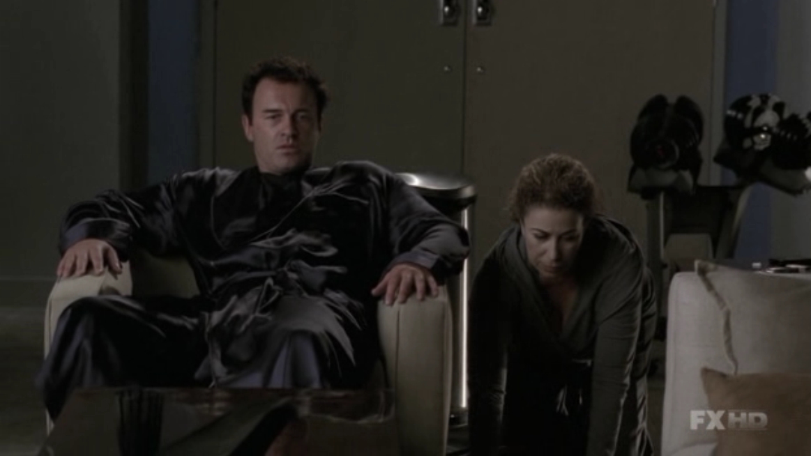 Charmed-Online-dot-NL-NipTuck5x16-1445.jpg