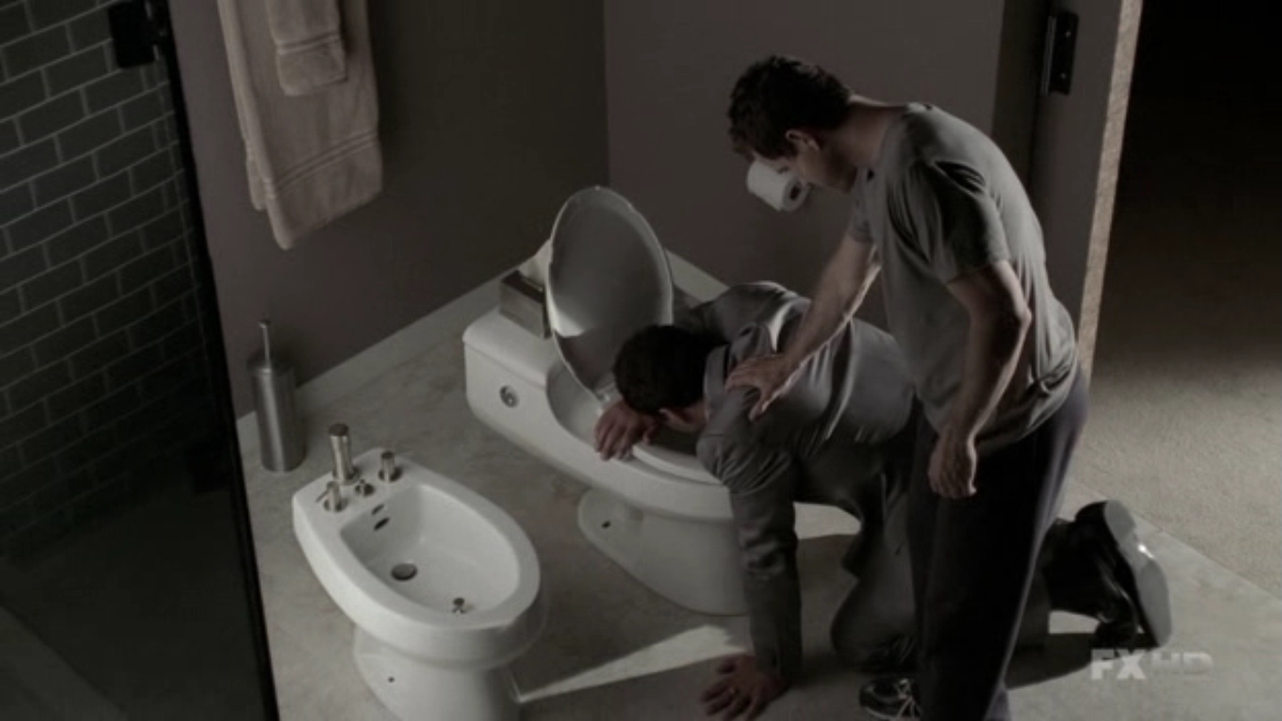 Charmed-Online-dot-NL-NipTuck5x16-2419.jpg Charmed-Online-dot-NL-NipTuck5x16-2419.jpg