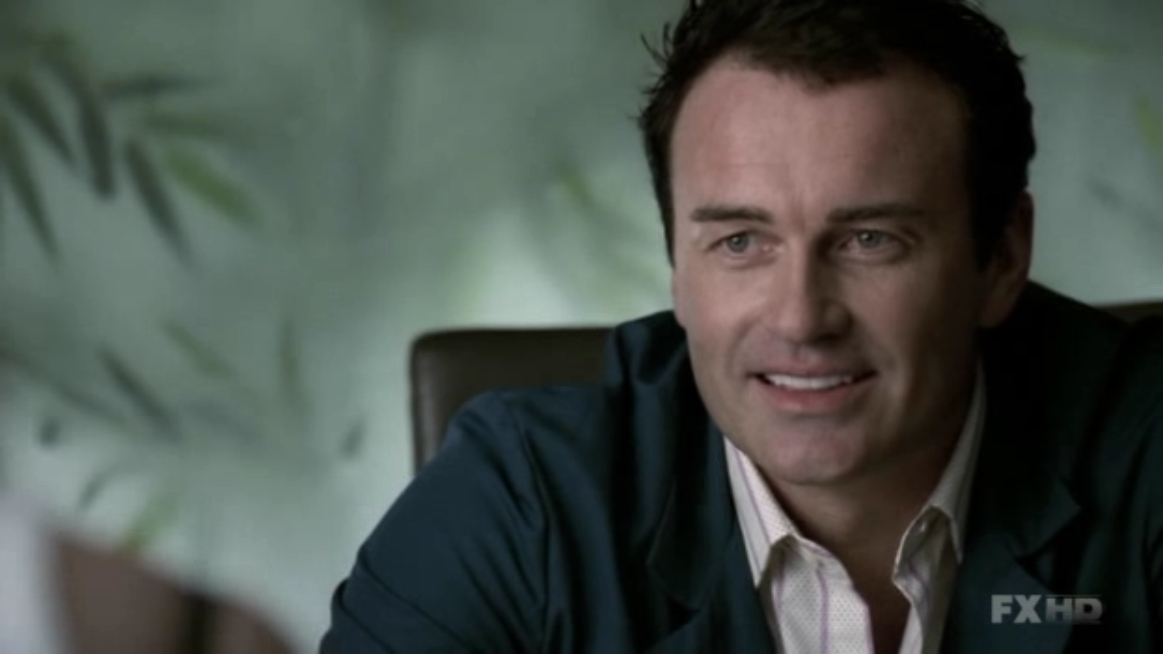Charmed-Online-dot-NL-NipTuck5x17-0121.jpg